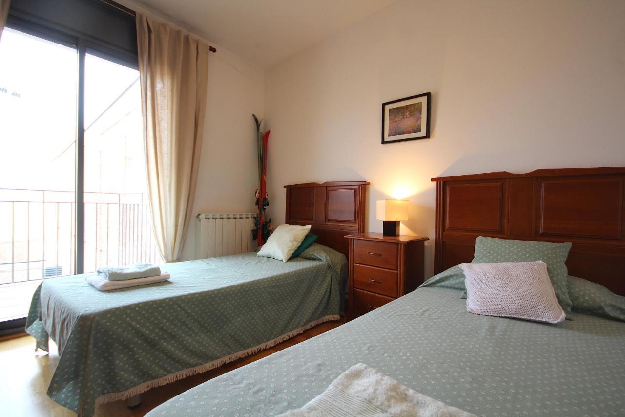 Ca L'Anna - Holiday Apartment Тремп Номер фото